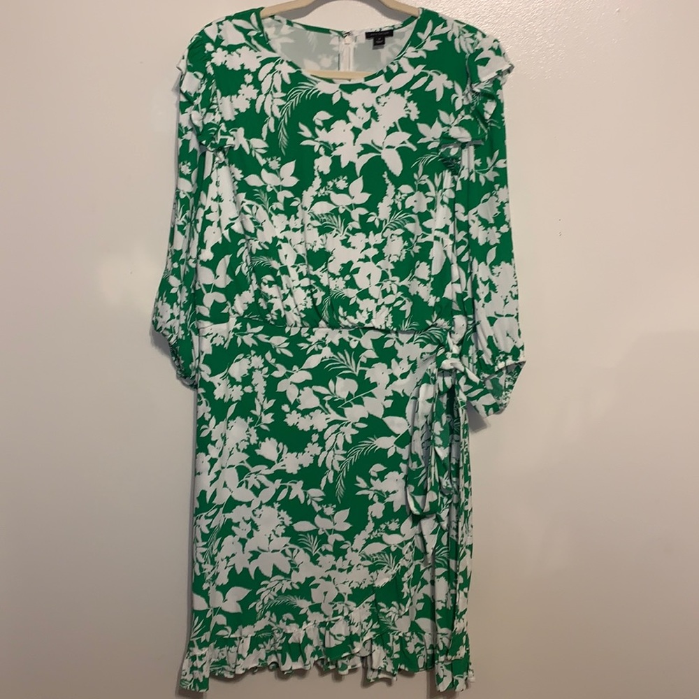 NWOT Ann Taylor faux wrap midi dress